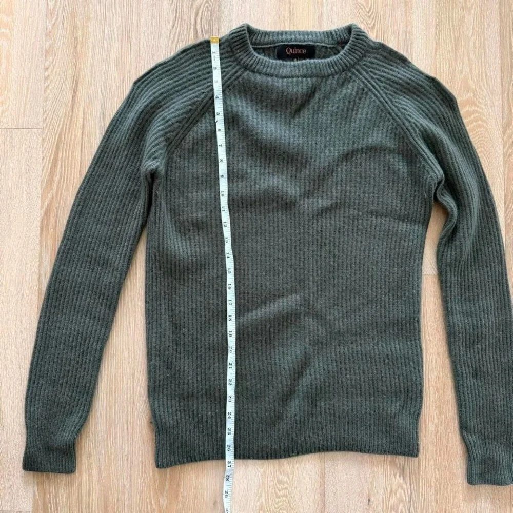 Quince Men's Olive Green Ribbed Wool Sweater